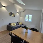 Apartman Bailando - Private Parking & Grill Zára