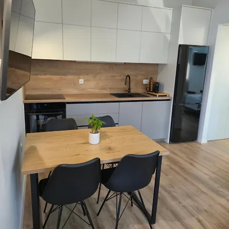 Appartement Bailando - Private Parking & Grill