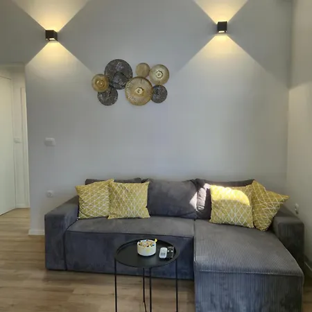 公寓 Bailando - Private Parking & Grill