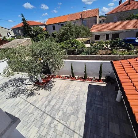 Bailando - Private Parking & Grill Appartement *